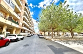 76-R5357788/77908, 4 Bedroom 2 Bathroom Apartment - Top Floor Apartment in Almoradi