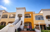 76-R5330059/77910, 2 Bedroom 1 Bathroom Top Floor Apartment in Los Altos 