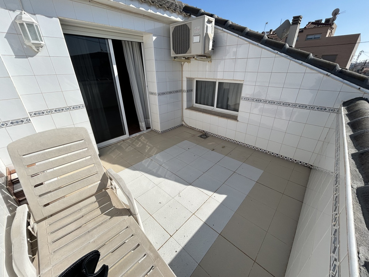 For sale - 4 Bedroom 2 Bathroom House - Townhouse in Pilar de la Horadada - Torre de la Horadada  - Alicante