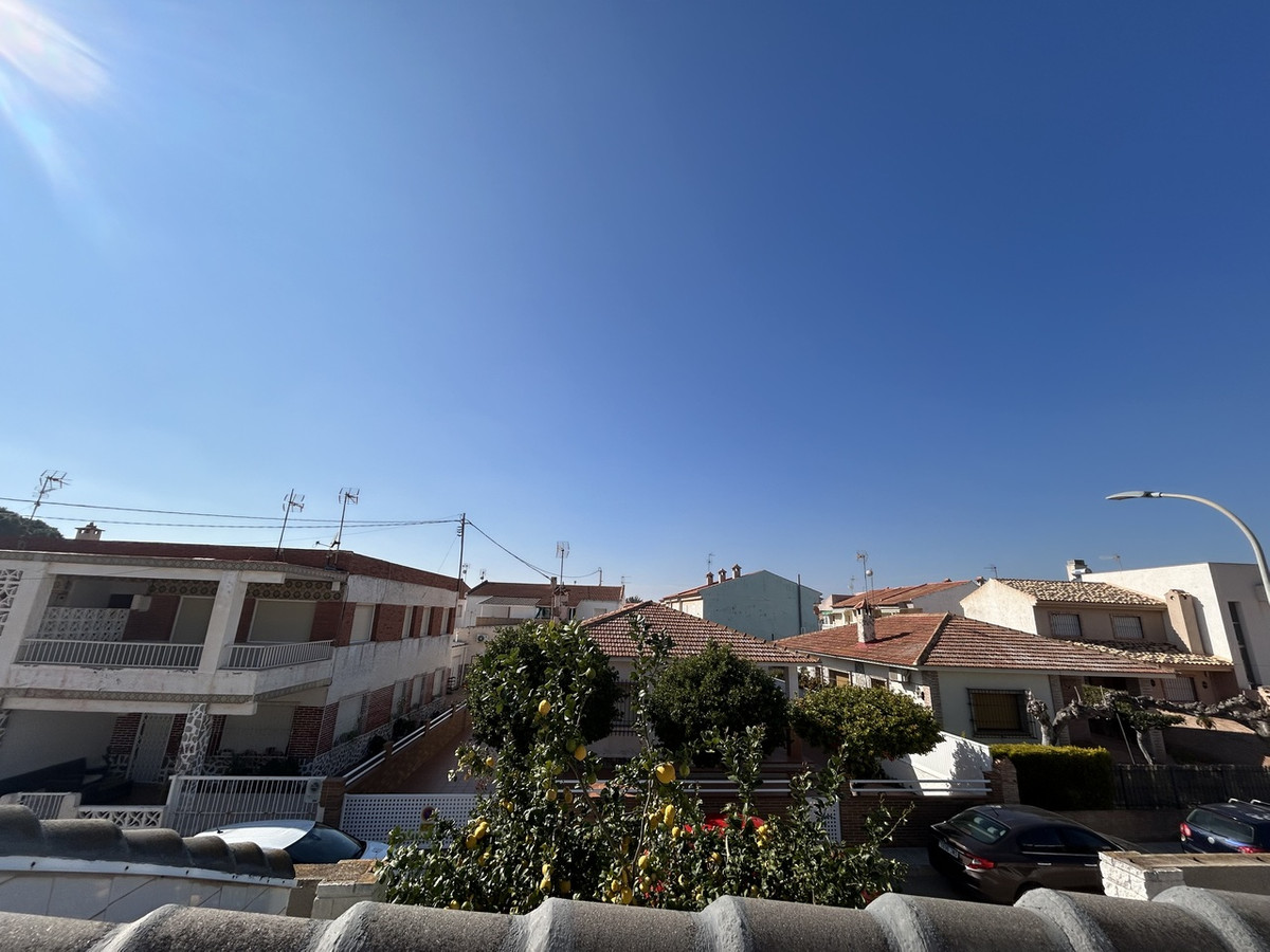 For sale - 4 Bedroom 2 Bathroom House - Townhouse in Pilar de la Horadada - Torre de la Horadada  - Alicante