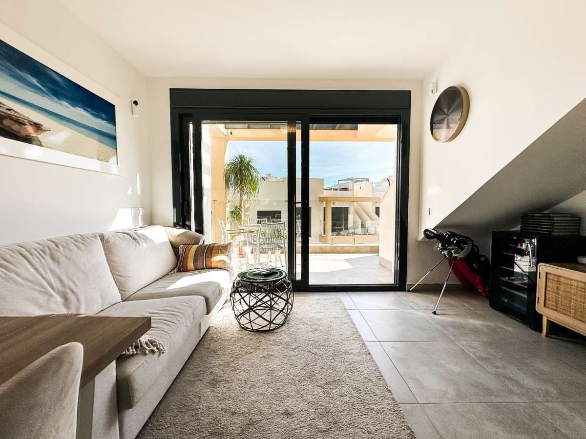 For sale - 2 Bedroom 2 Bathroom House - Bungalow in Orihuela - Villamartin  - Alicante