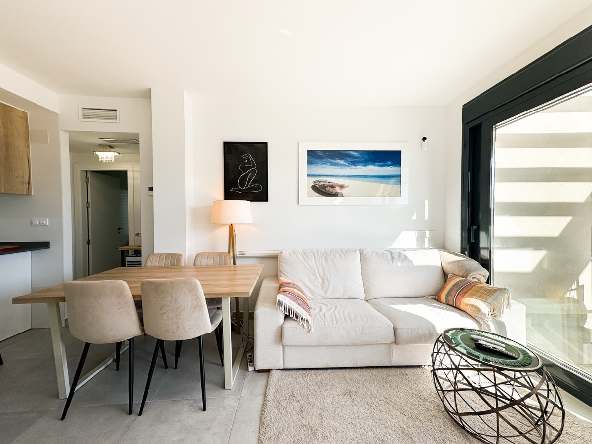 For sale - 2 Bedroom 2 Bathroom House - Bungalow in Orihuela - Villamartin  - Alicante