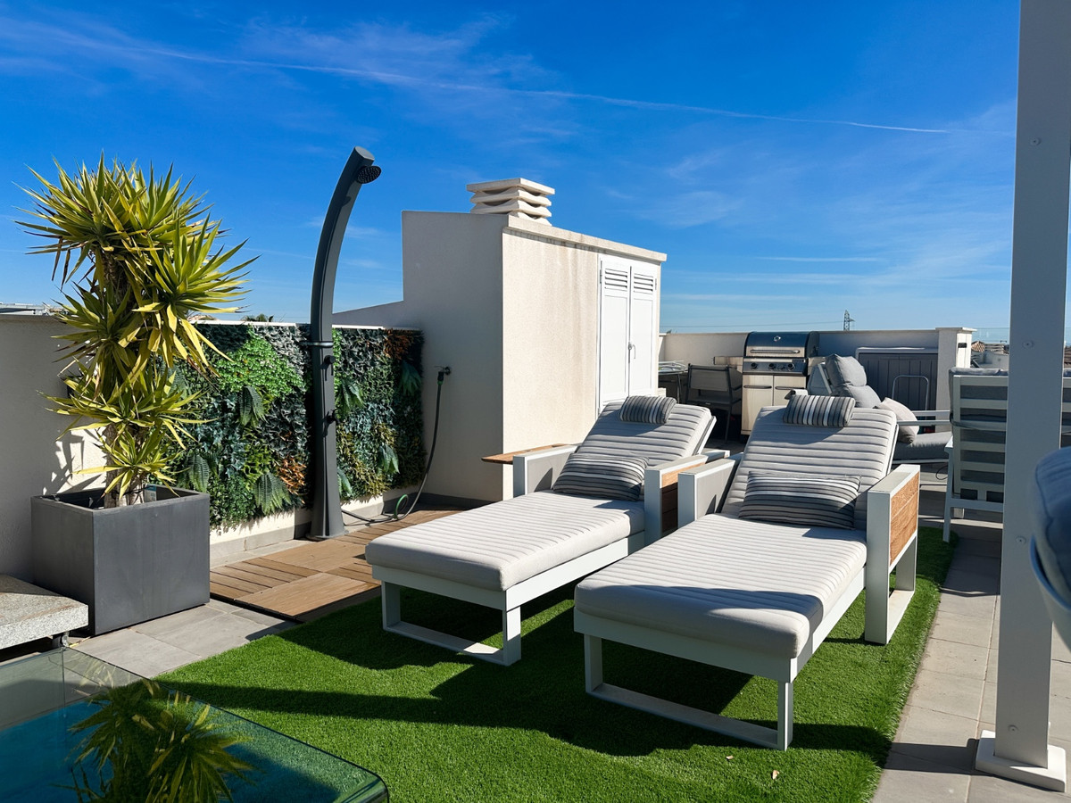 For sale - 2 Bedroom 2 Bathroom House - Bungalow in Orihuela - Villamartin  - Alicante