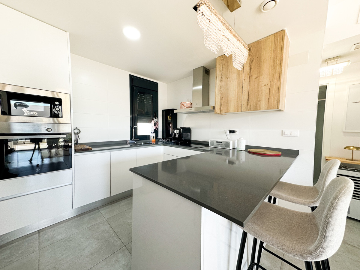 For sale - 2 Bedroom 2 Bathroom House - Bungalow in Orihuela - Villamartin  - Alicante