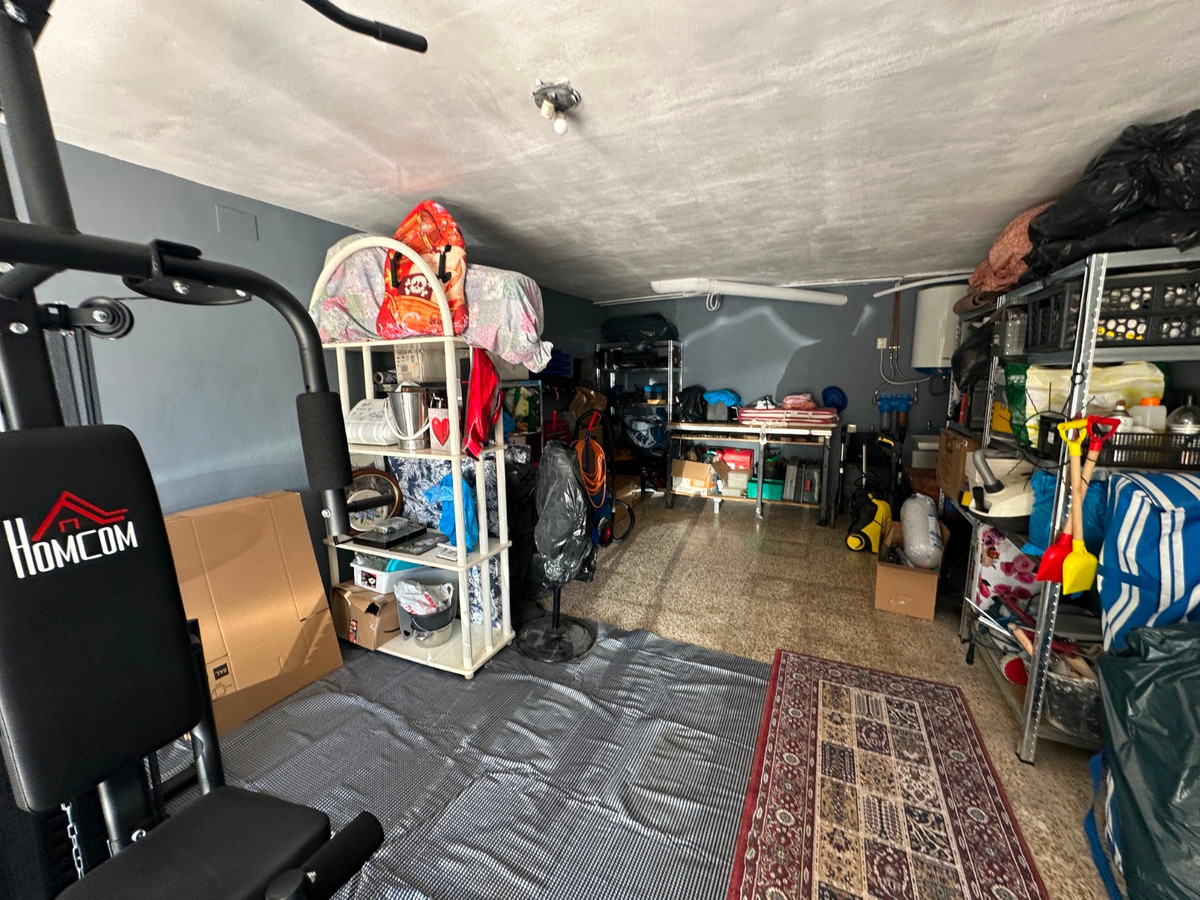 For sale - 2 Bedroom 2 Bathroom House - Townhouse in Torrevieja - Torrevieja Centro  - Alicante