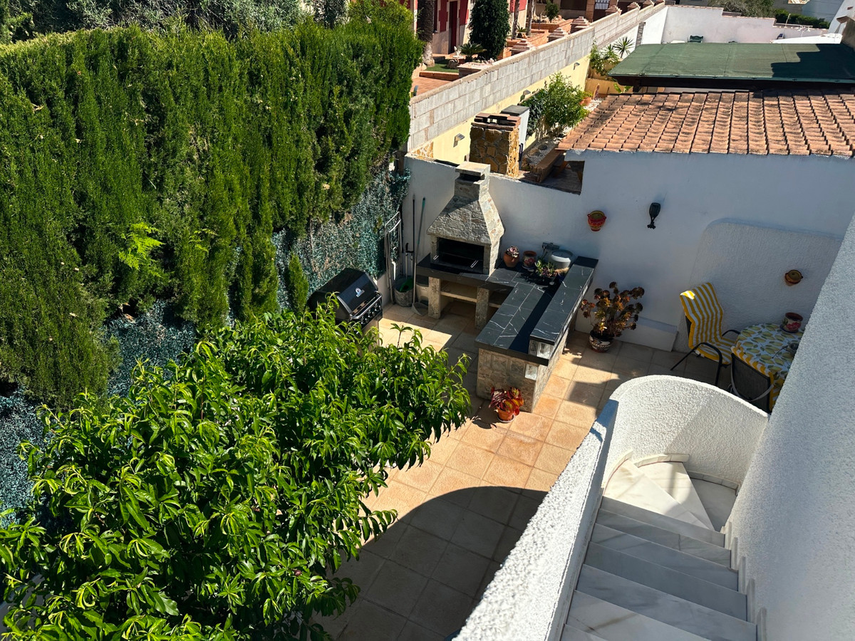 For sale - 2 Bedroom 2 Bathroom House - Townhouse in Torrevieja - Torrevieja Centro  - Alicante