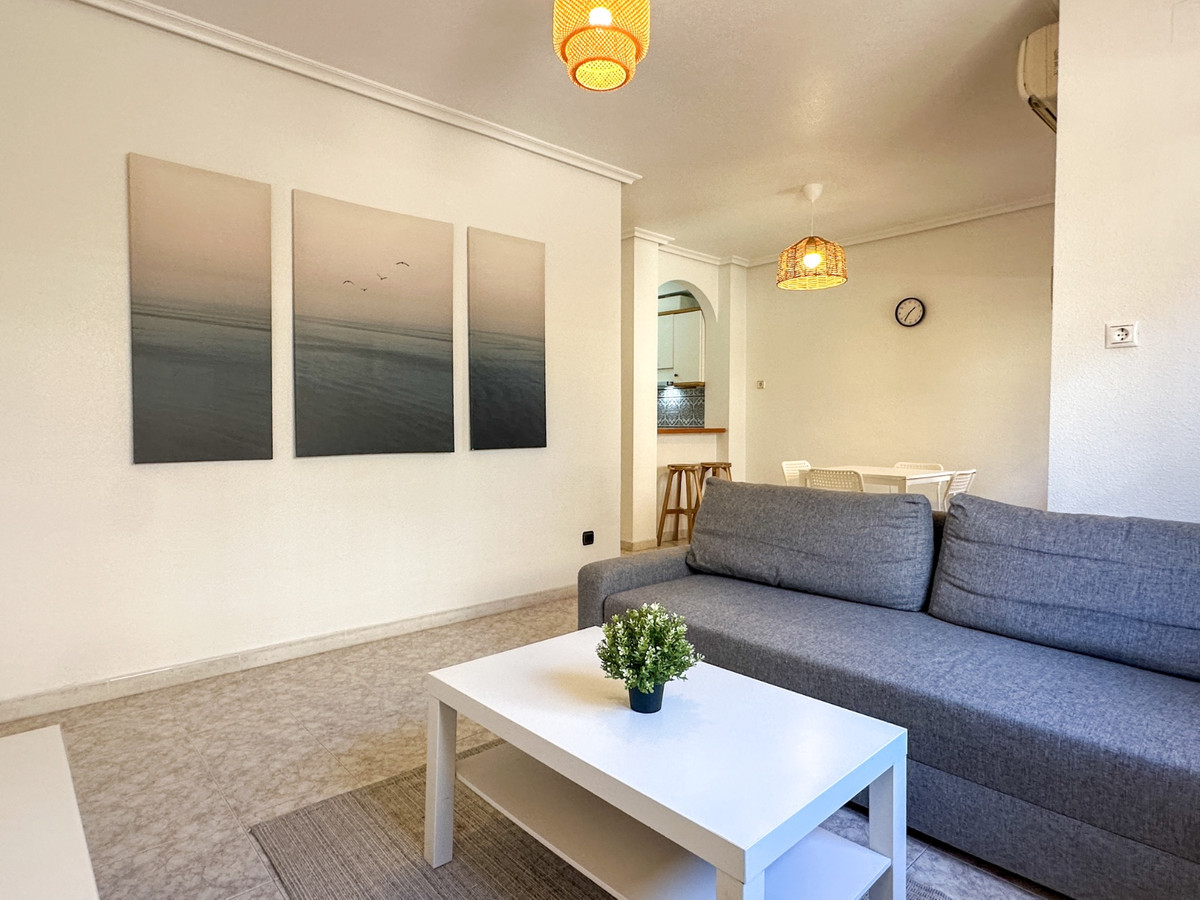 For sale - 2 Bedroom 1 Bathroom House - Bungalow in Orihuela - Playa Flamenca  - Alicante