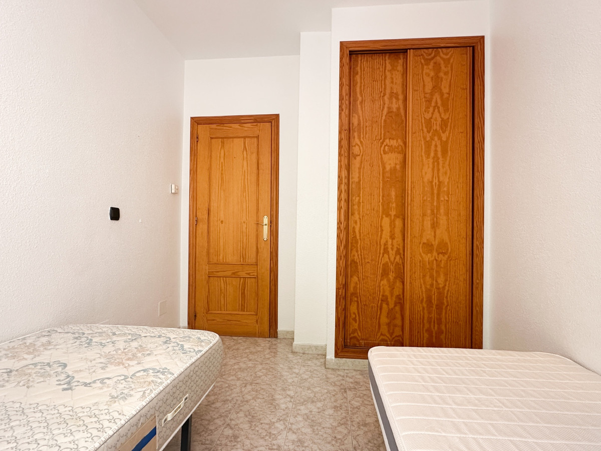 For sale - 2 Bedroom 1 Bathroom House - Bungalow in Orihuela - Playa Flamenca  - Alicante