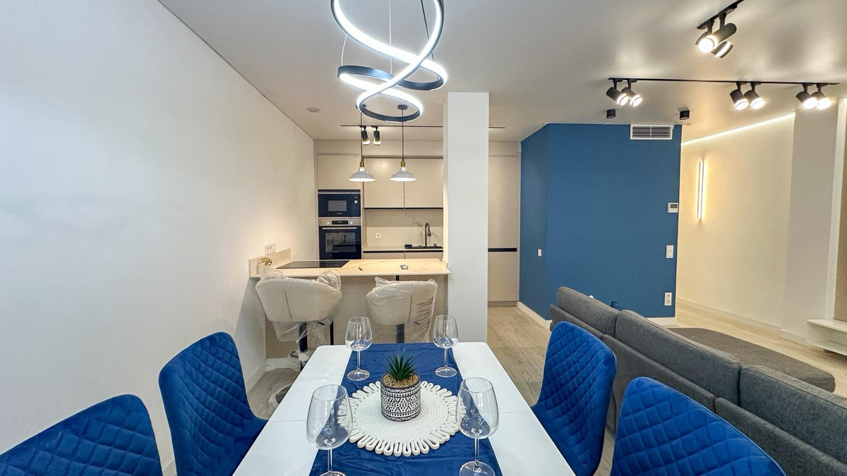 For sale - 2 Bedroom 2 Bathroom Apartment - Ground Floor Apartment in Torrevieja - Torrevieja Centro  - Alicante