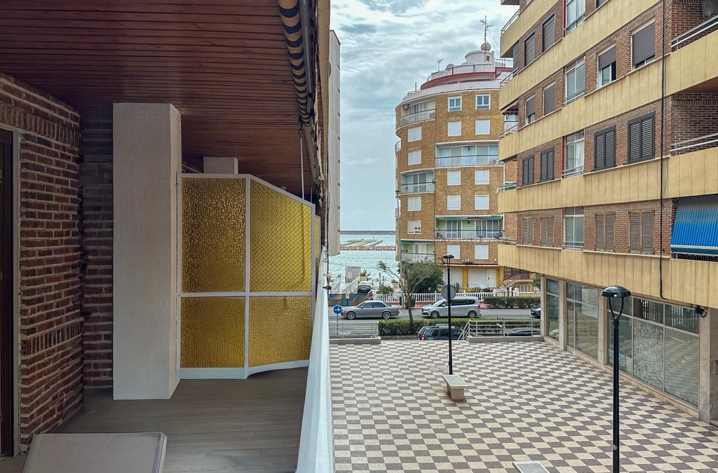 2 Bedroom 2 Bathroom Apartment - Ground Floor Apartment in Torrevieja