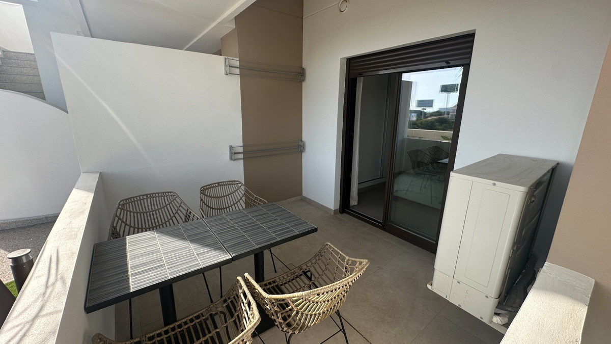 For sale - 2 Bedroom 2 Bathroom Apartment - Ground Floor Apartment in Orihuela - Playa Flamenca  - Alicante