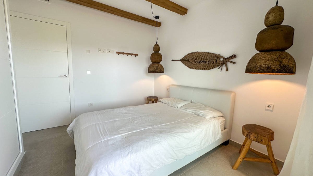 For sale - 2 Bedroom 2 Bathroom Apartment - Ground Floor Apartment in Orihuela - Playa Flamenca  - Alicante