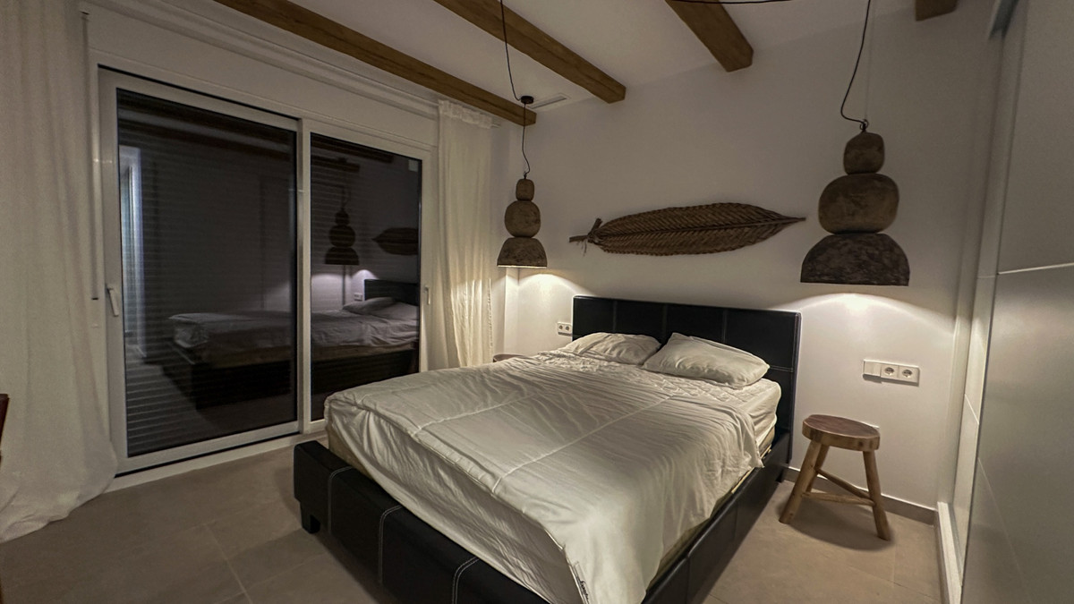 For sale - 2 Bedroom 2 Bathroom Apartment - Ground Floor Apartment in Orihuela - Playa Flamenca  - Alicante