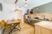 76-R5391961/77939, 3 Bedroom 2 Bathroom Apartment - Middle Floor Apartment in Torrevieja