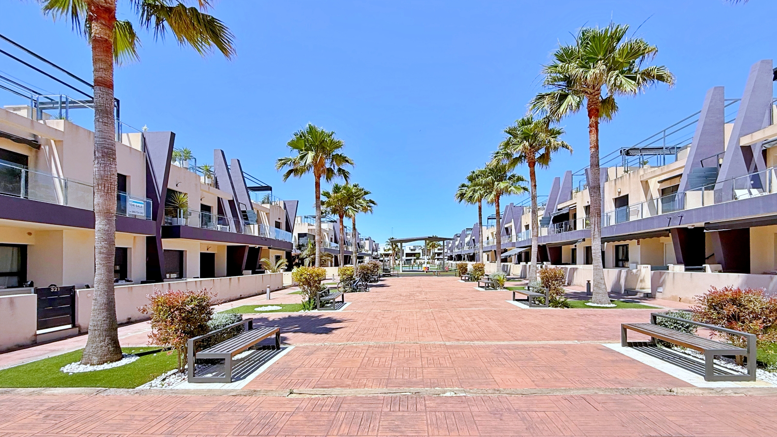 For sale - 3 Bedroom 2 Bathroom Penthouse in Pilar de la Horadada - Torre de la Horadada  - Alicante