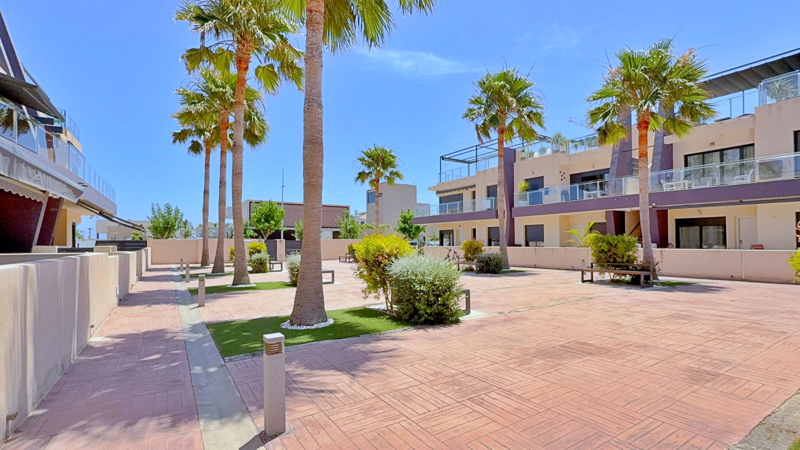 For sale - 3 Bedroom 2 Bathroom Penthouse in Pilar de la Horadada - Torre de la Horadada  - Alicante