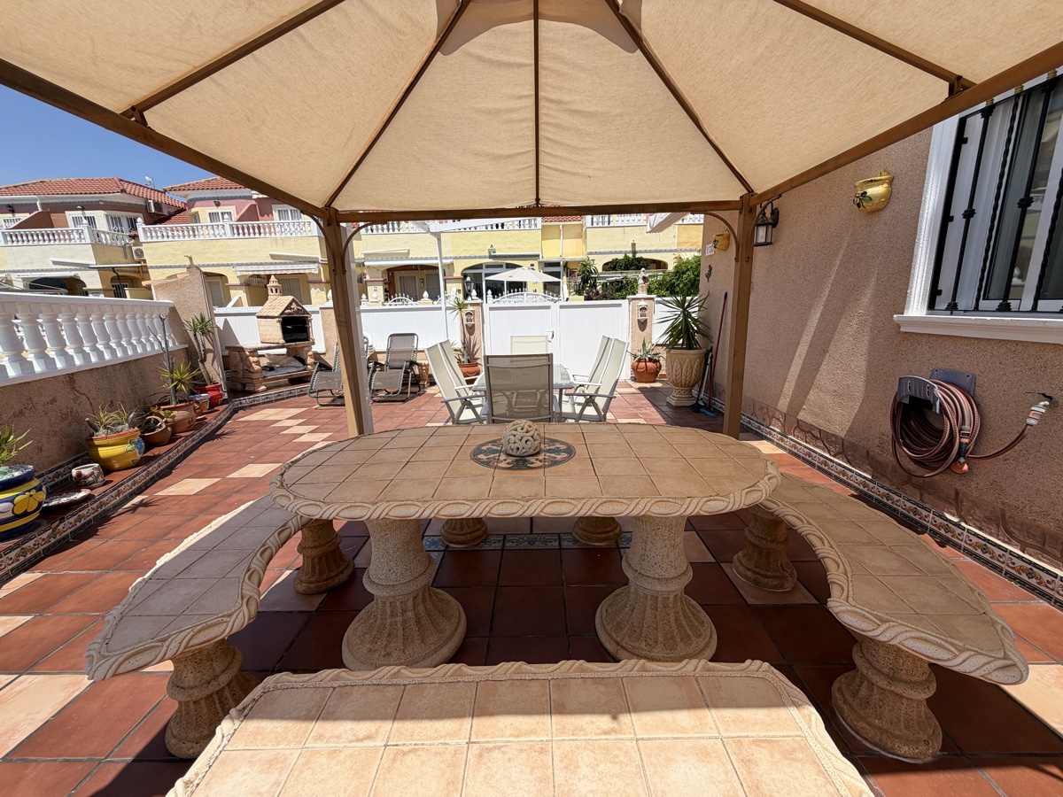 For sale - 2 Bedroom 2 Bathroom Quad in La Zenia - , La Zenia, Alicante, Spain - Alicante