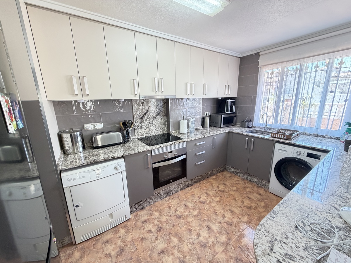 For sale - 2 Bedroom 2 Bathroom Quad in La Zenia - , La Zenia, Alicante, Spain - Alicante