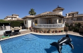 2-16167/77947, 4 Bedroom 3 Bathroom Villa in Villamartin