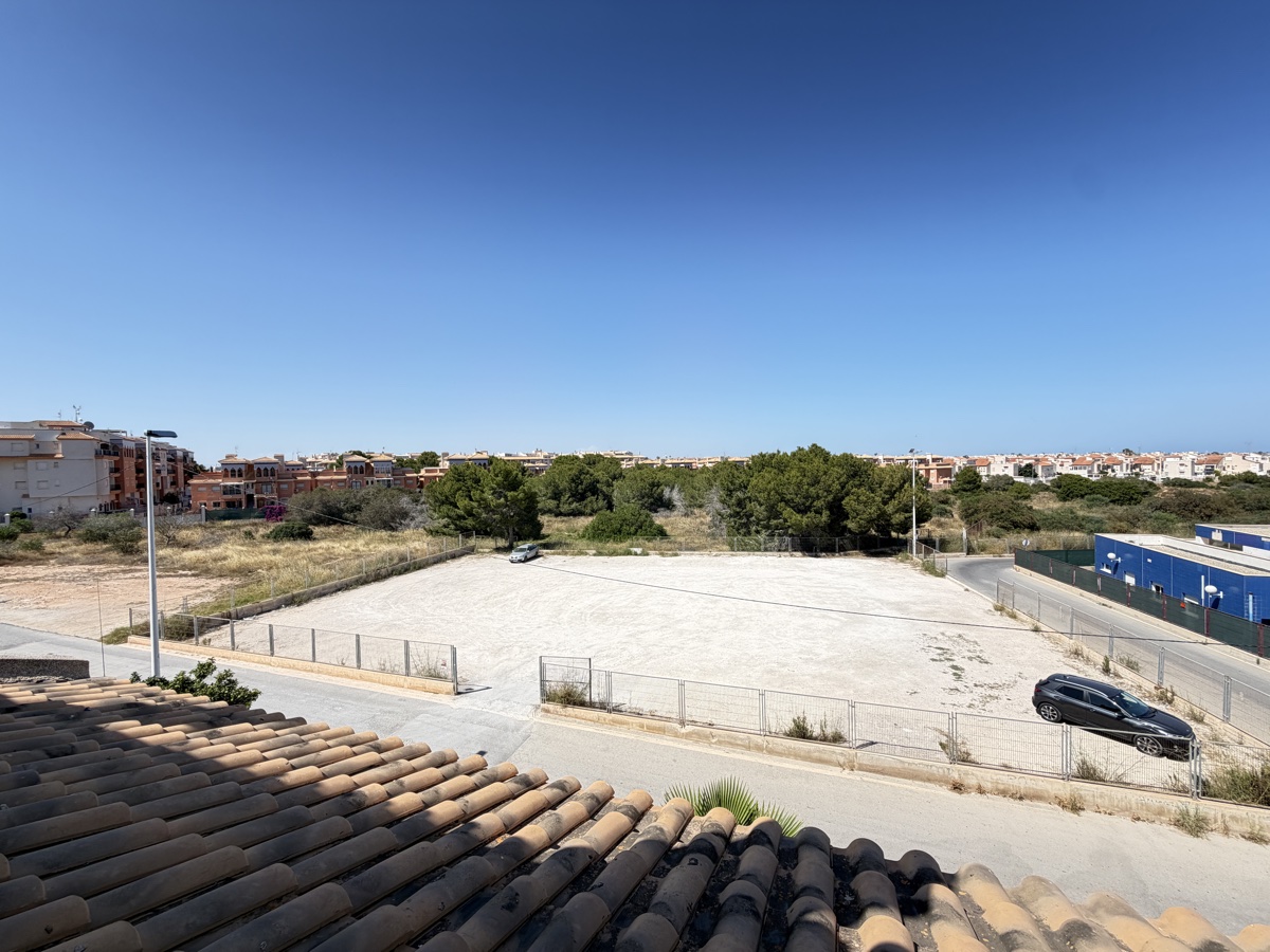 For sale - 3 Bedroom 3 Bathroom Townhouse in Playa Flamenca - , Playa Flamenca, Alicante, Spain - Alicante