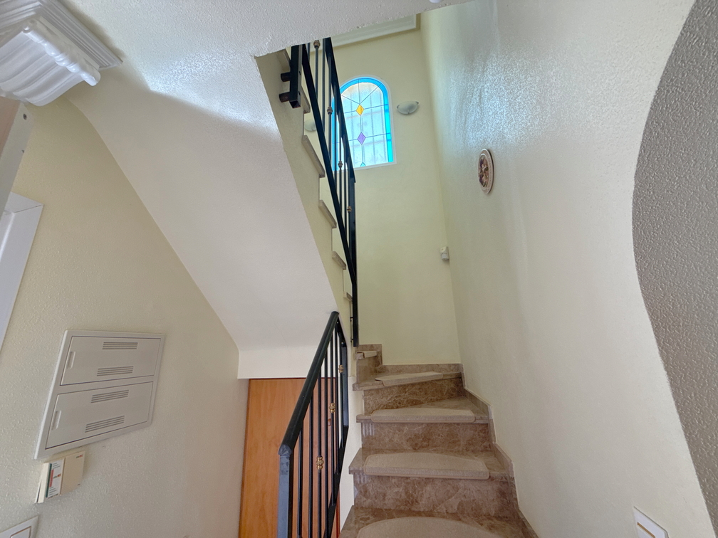 For sale - 3 Bedroom 2 Bathroom Villa in Cabo Roig -  - Alicante