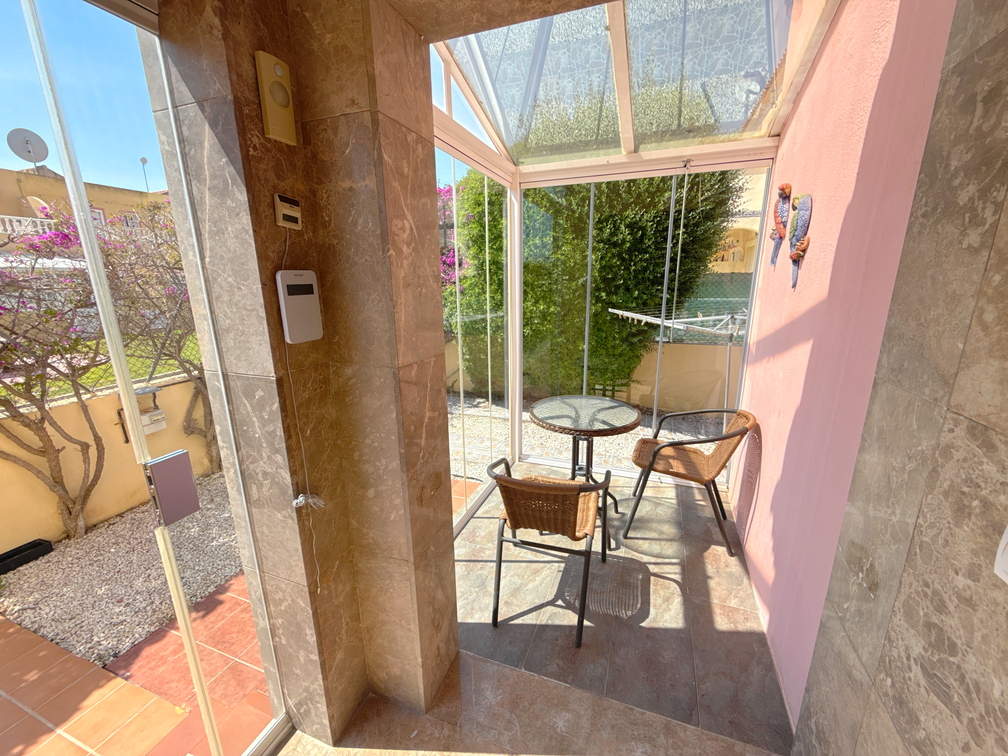 For sale - 3 Bedroom 2 Bathroom Villa in Cabo Roig -  - Alicante