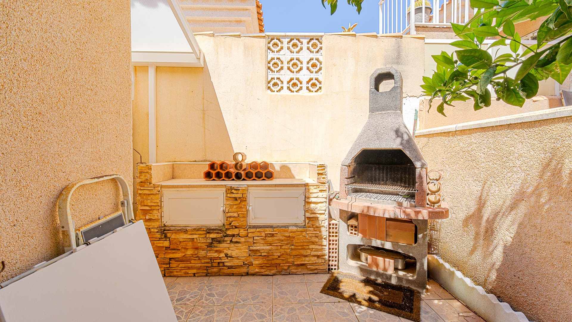 For sale - 2 Bedroom 2 Bathroom Villa in Punta Prima - Punta Prima  - Alicante