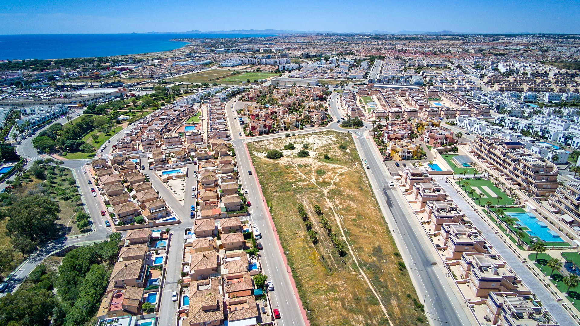 For sale - 2 Bedroom 2 Bathroom Villa in Punta Prima - Punta Prima  - Alicante