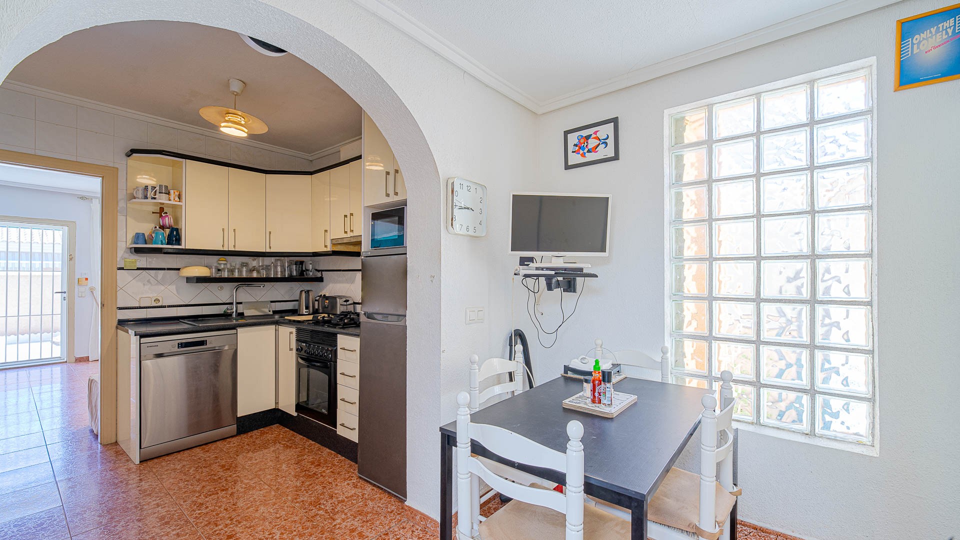 For sale - 2 Bedroom 2 Bathroom Villa in Punta Prima - Punta Prima  - Alicante
