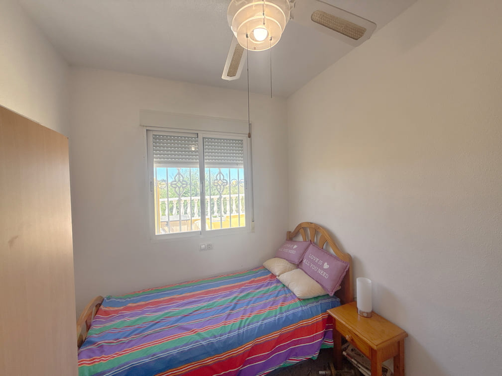 For sale - 3 Bedroom 2 Bathroom Townhouse in Cabo Roig -  - Alicante
