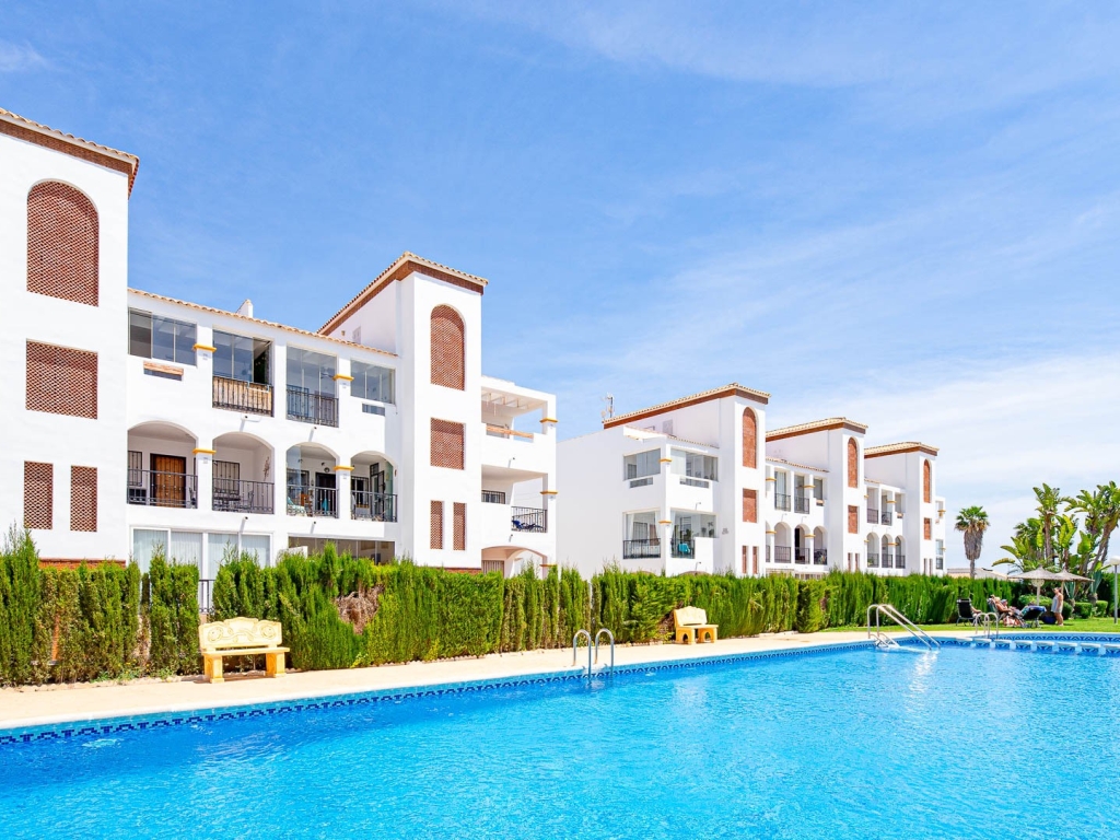2 Bedroom 1 Bathroom Penthouse Apartament in Punta Prima