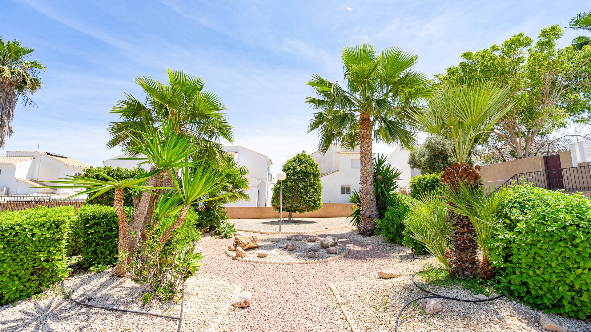 For sale - 2 Bedroom 1 Bathroom Penthouse Apartament in Punta Prima - La Ciñuelica  - Alicante