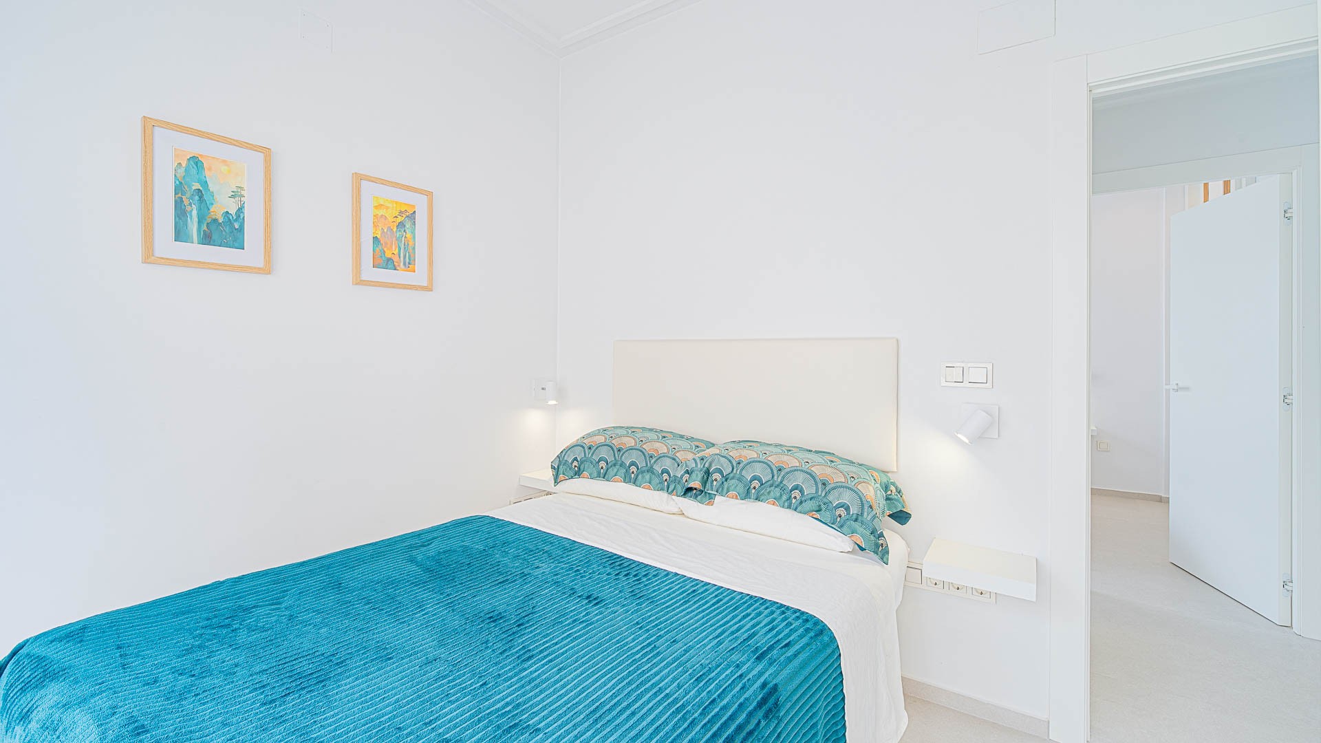 For sale - 4 Bedroom 2 Bathroom Villa in Punta Prima - Punta Prima  - Alicante