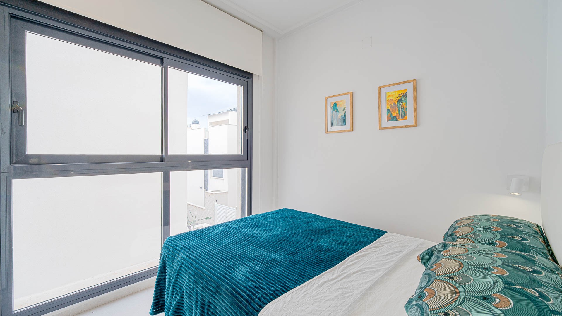 For sale - 4 Bedroom 2 Bathroom Villa in Punta Prima - Punta Prima  - Alicante
