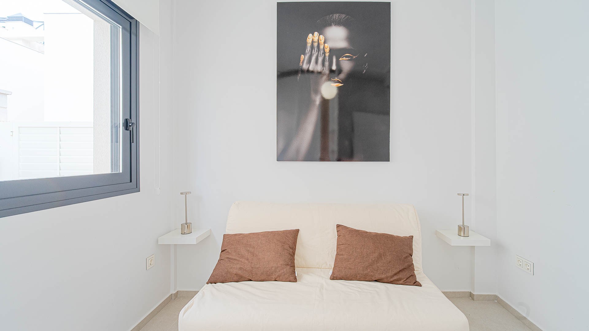 For sale - 4 Bedroom 2 Bathroom Villa in Punta Prima - Punta Prima  - Alicante