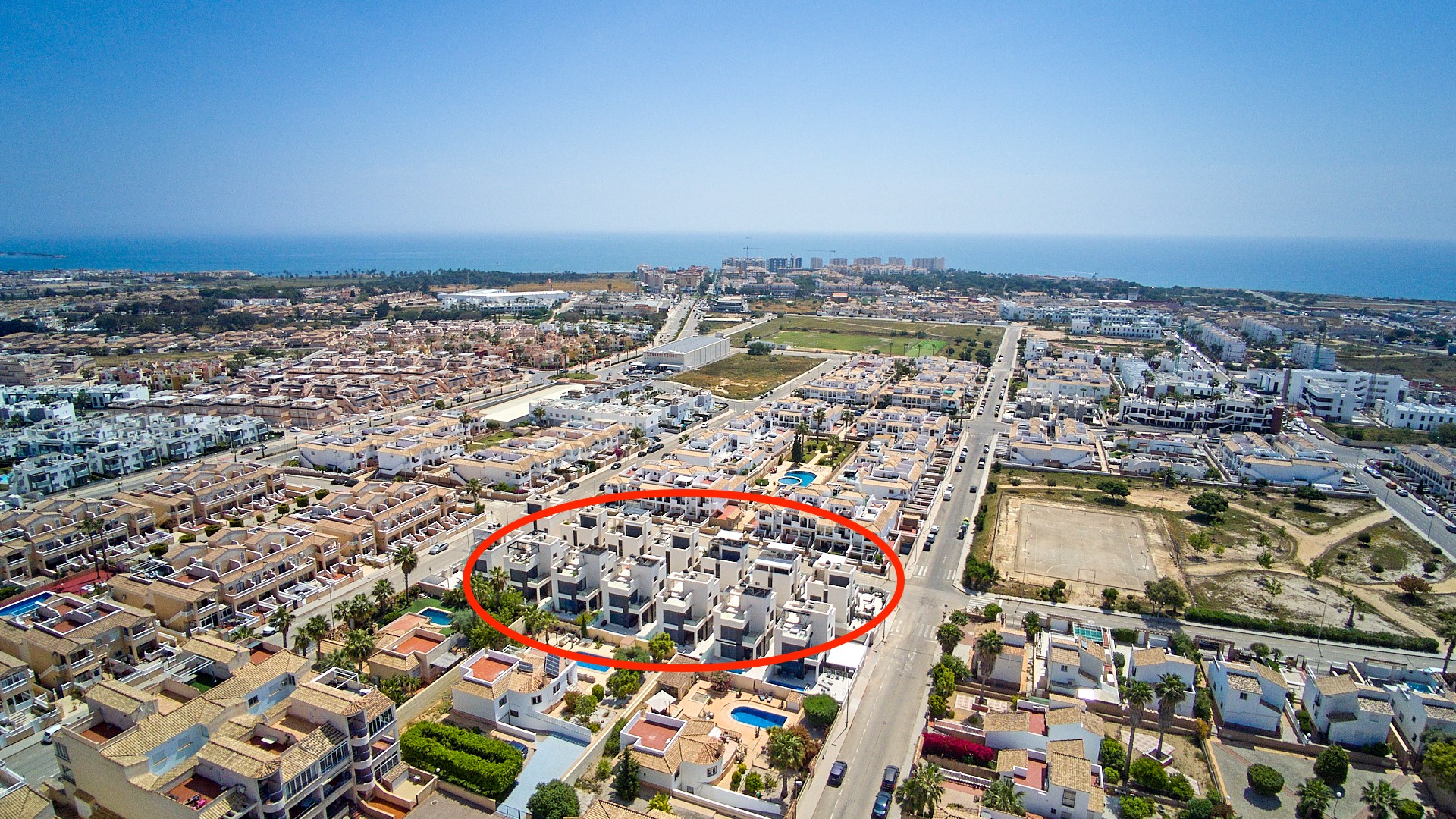 For sale - 4 Bedroom 2 Bathroom Villa in Punta Prima - Punta Prima  - Alicante