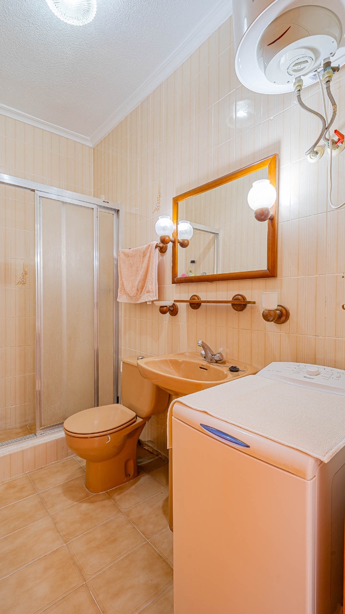 For sale - 2 Bedroom 1 Bathroom Apartament in Punta Prima - Punta Prima  - Alicante