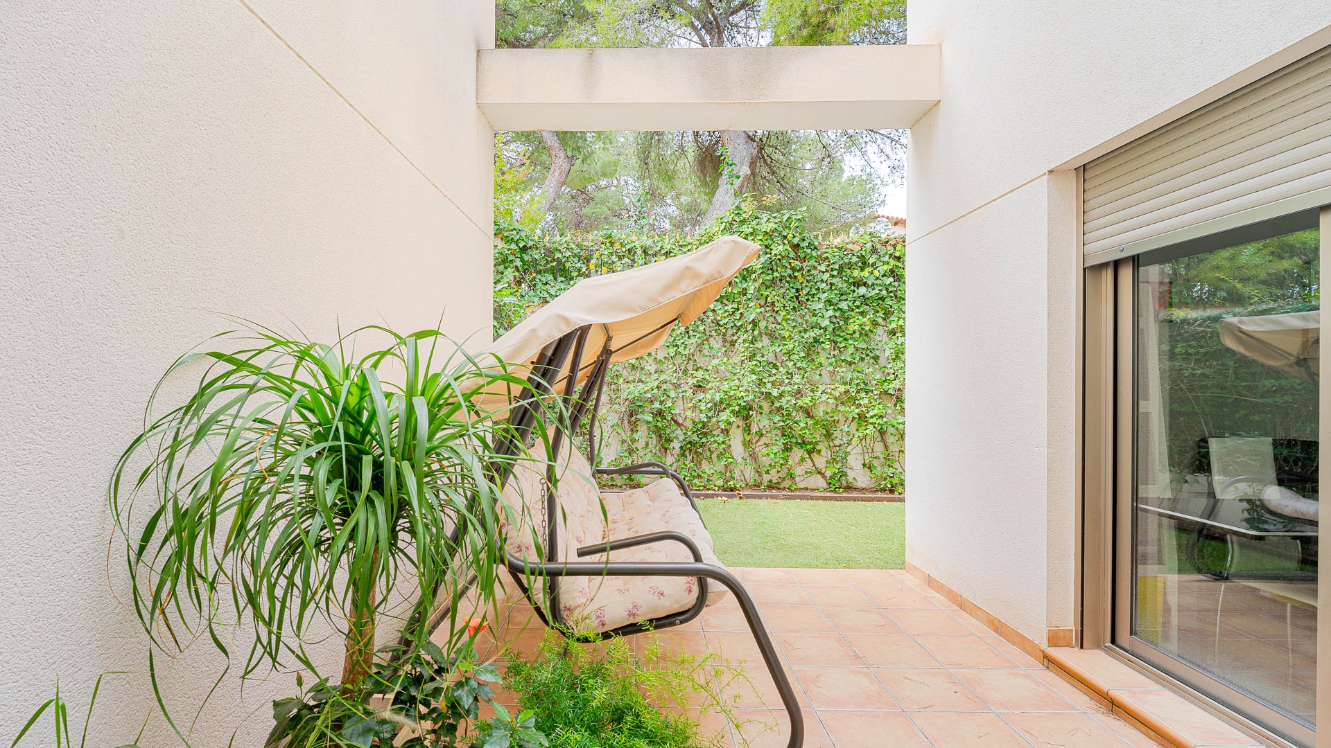 For sale - 3 Bedroom 3 Bathroom Townhouse in Punta Prima - Punta Prima  - Alicante