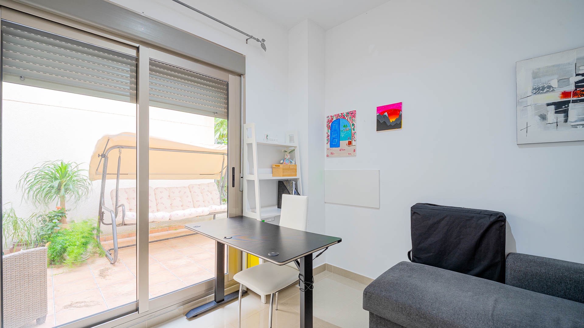 For sale - 3 Bedroom 3 Bathroom Townhouse in Punta Prima - Punta Prima  - Alicante