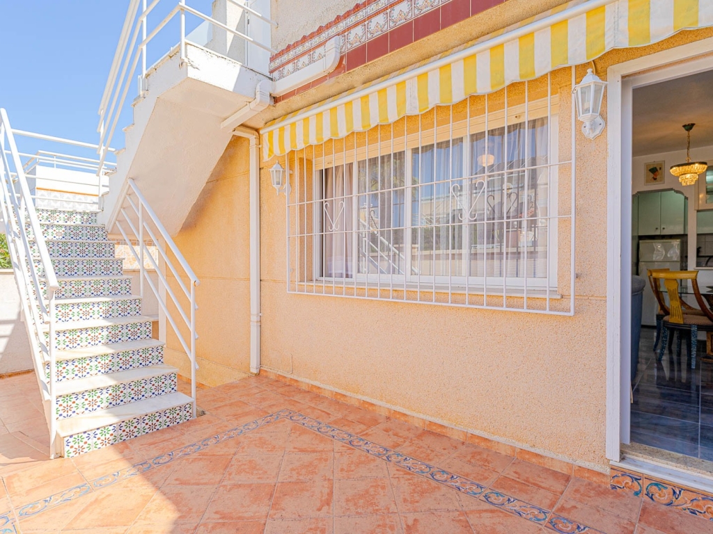 2 Bedroom 1 Bathroom Townhouse in Los Altos
