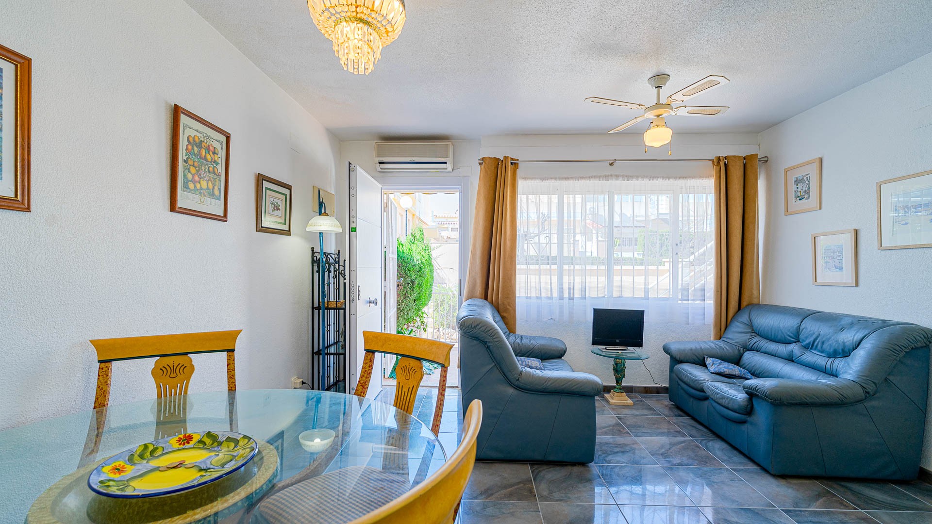 For sale - 2 Bedroom 1 Bathroom Townhouse in Los Altos - Los Altos  - Alicante
