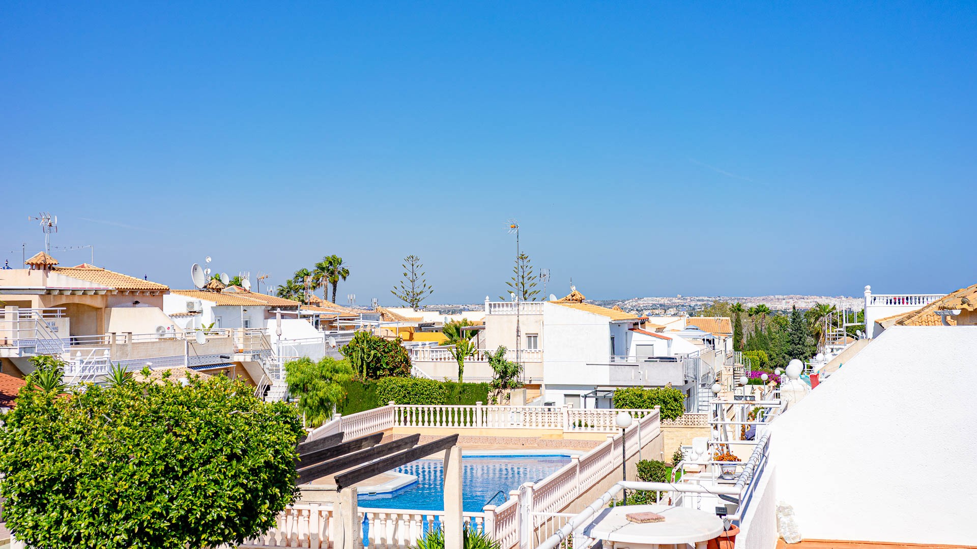 For sale - 2 Bedroom 1 Bathroom Townhouse in Los Altos - Los Altos  - Alicante
