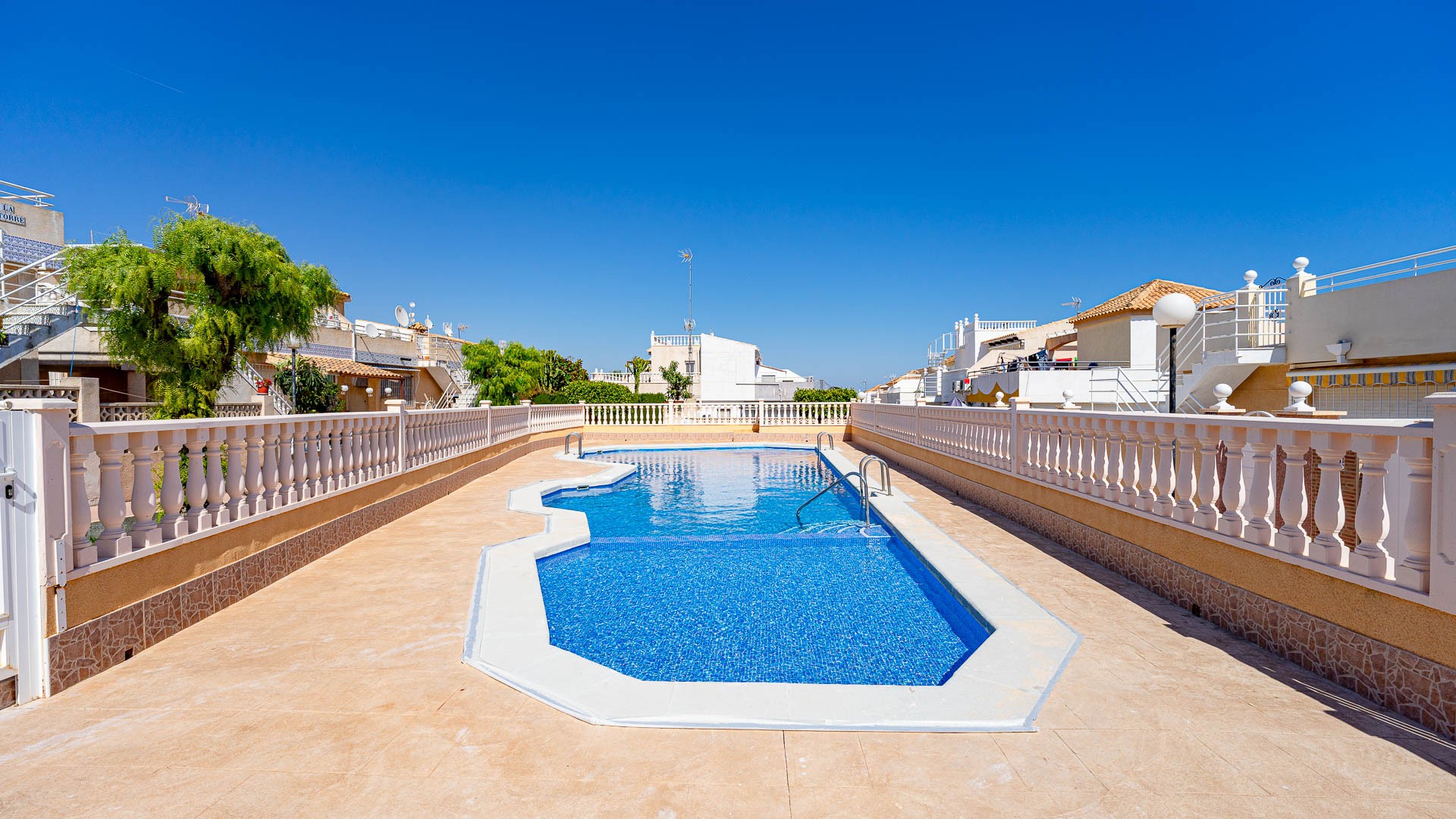 For sale - 2 Bedroom 1 Bathroom Townhouse in Los Altos - Los Altos  - Alicante