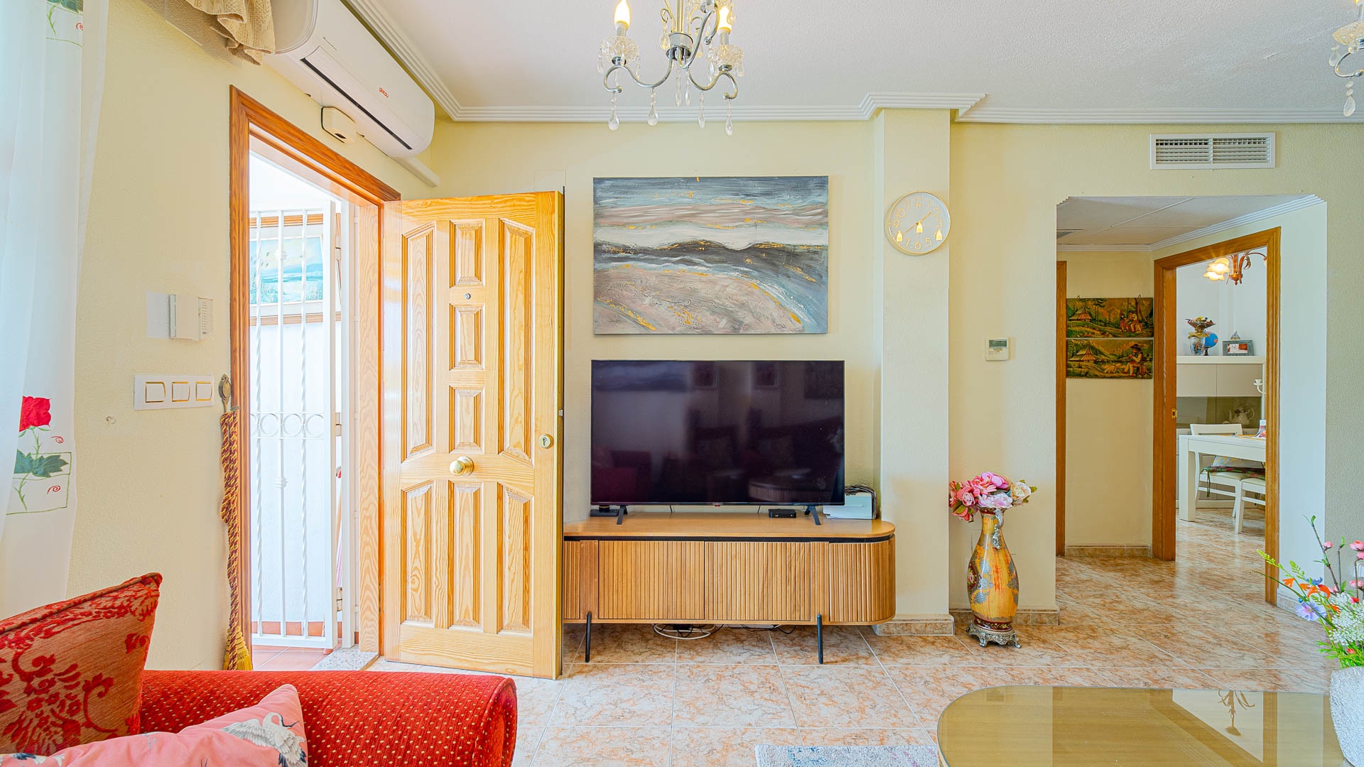For sale - 3 Bedroom 2 Bathroom Quad in Punta Prima - Punta Prima  - Alicante