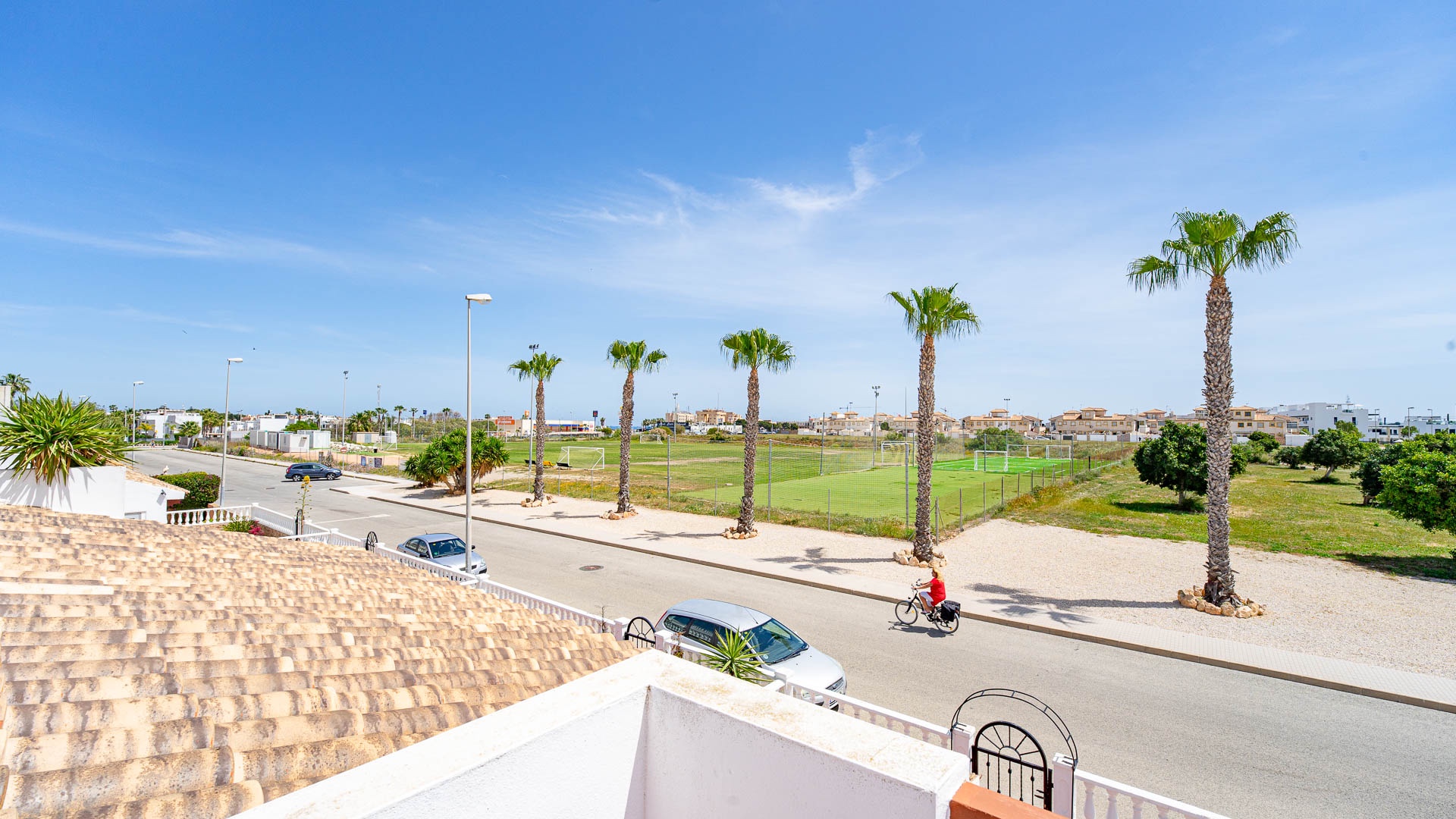 For sale - 3 Bedroom 2 Bathroom Quad in Punta Prima - Punta Prima  - Alicante