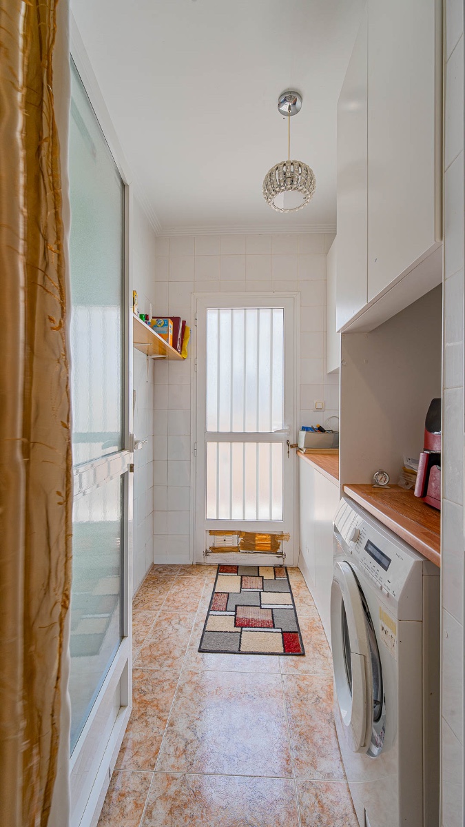 For sale - 3 Bedroom 2 Bathroom Quad in Punta Prima - Punta Prima  - Alicante