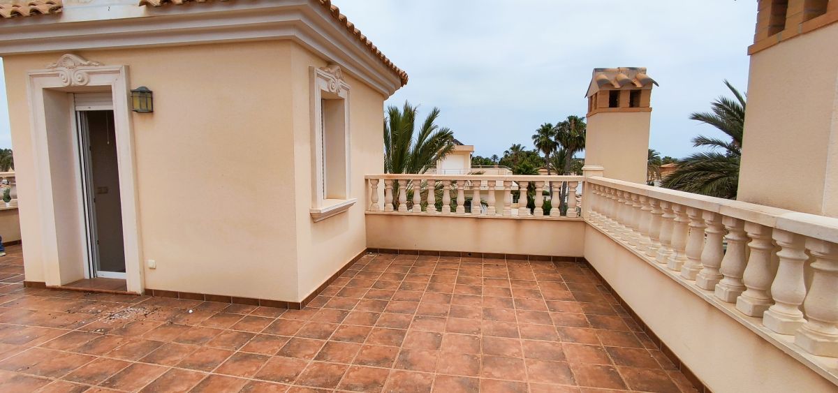For sale - 4 Bedroom 4 Bathroom Villa in CABO ROIG - , CABO ROIG, Alicante, Spain - Alicante