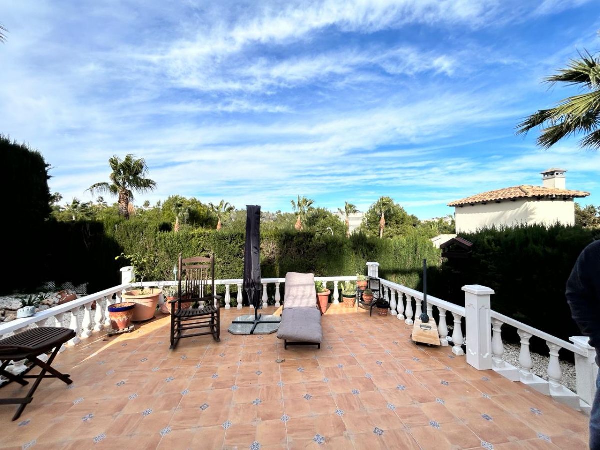 For sale - 3 Bedroom 2 Bathroom Semi Detached in VILLAMARTIN - , VILLAMARTIN, Alicante, Spain - Alicante