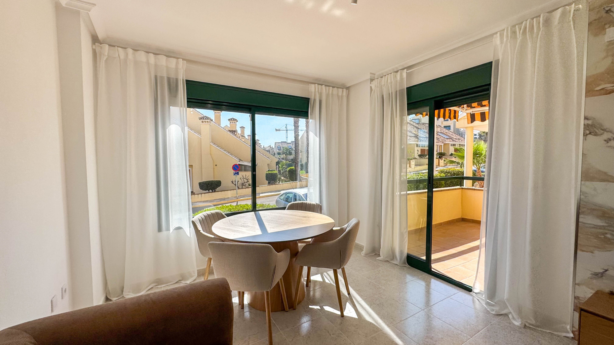 For sale - 2 Bedroom 2 Bathroom Apartment in Orihuela Costa - Lomas de Cabo Roig  - Alicante