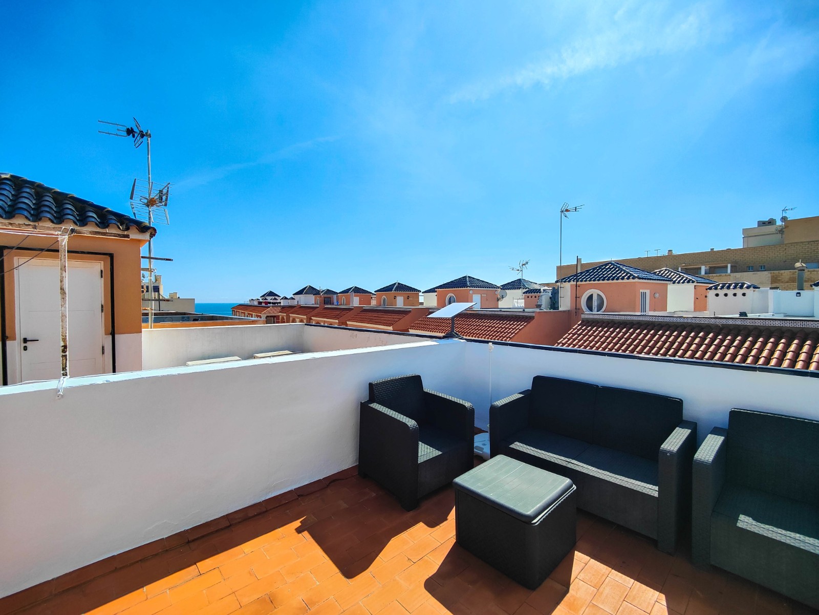 For sale - 2 Bedroom 2 Bathroom Penthouse in Torrevieja - La Mata  - Alicante